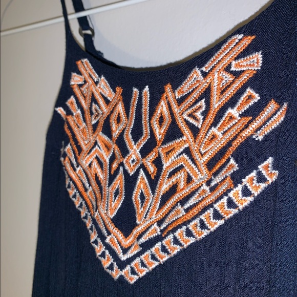 Navy Embroidered Tank Top - Picture 3 of 5